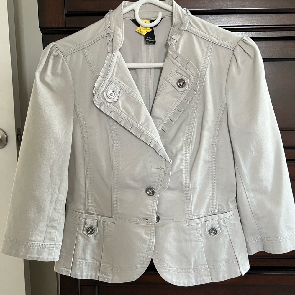 White House Black Market Cropped Sleeved Blazer